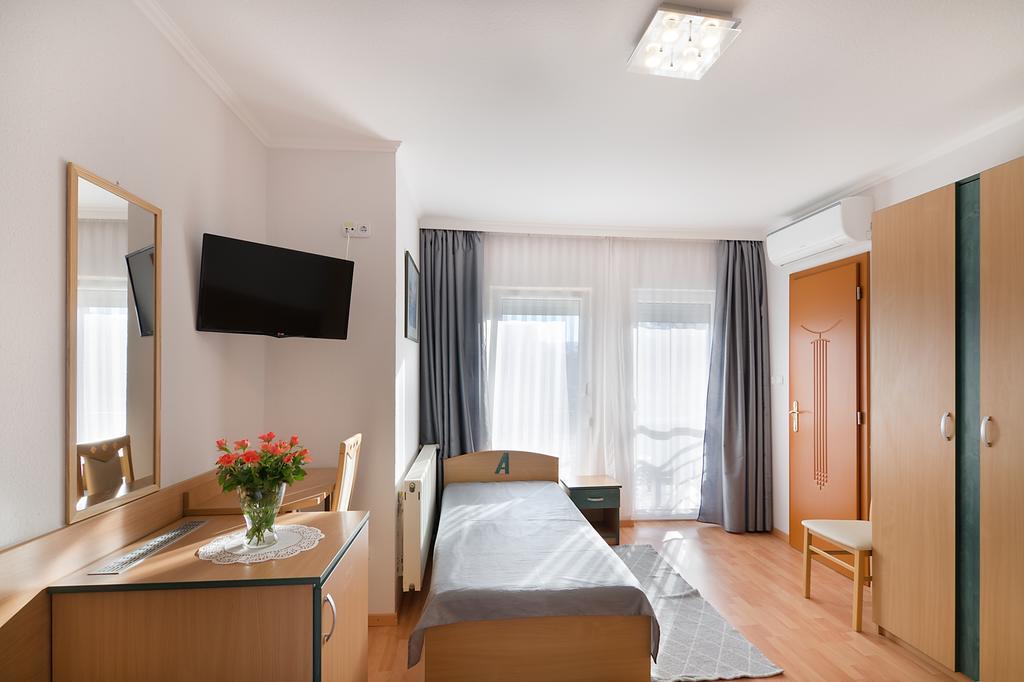 Alfred Panzio Bed and Breakfast Budapest Eksteriør billede