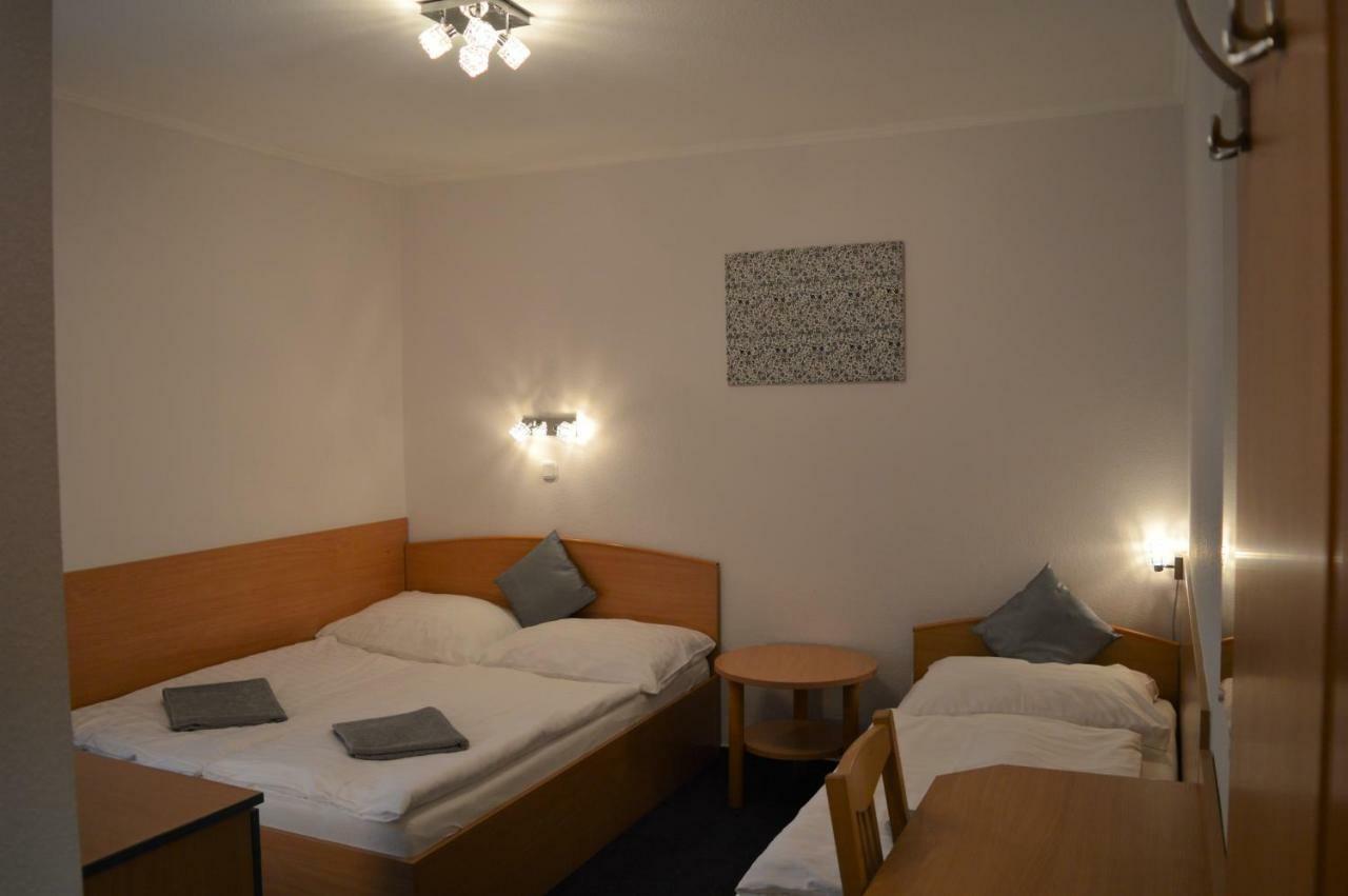 Alfred Panzio Bed and Breakfast Budapest Eksteriør billede