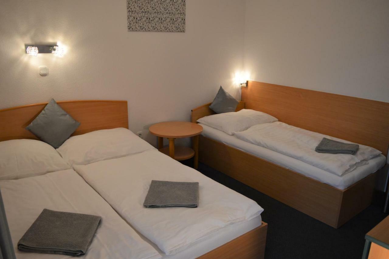 Alfred Panzio Bed and Breakfast Budapest Eksteriør billede
